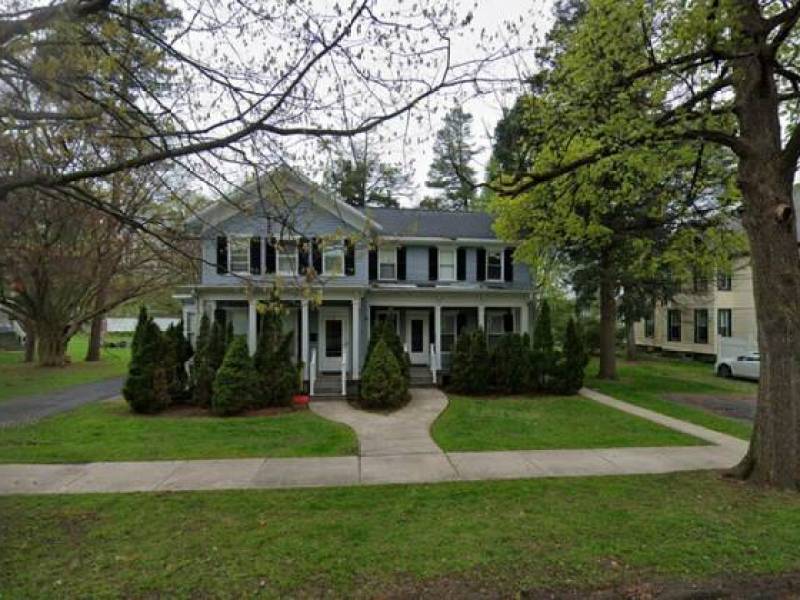 Charming 3 bedroom Apartment
,800
Baldwinsville Village Charming 3 bedroom Apartment
,800
Baldwinsville Village