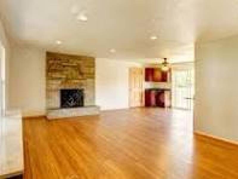 Country home on 3 private acres for Rent
,999
Near Liberty Country home on 3 private acres for Rent
,999
Near Liberty