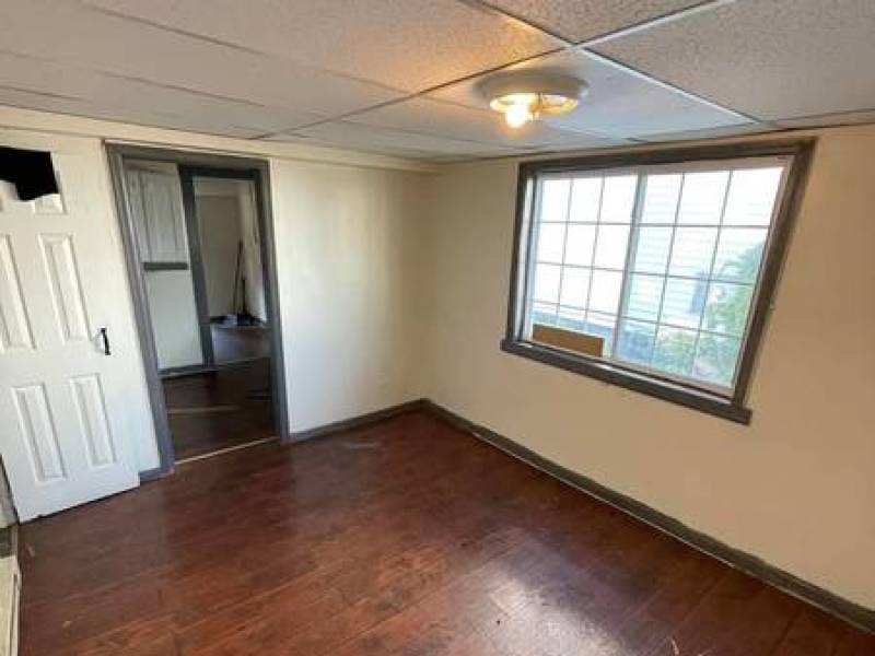 Apartment Available in Elmira, NY
5 Apartment Available in Elmira, NY
5