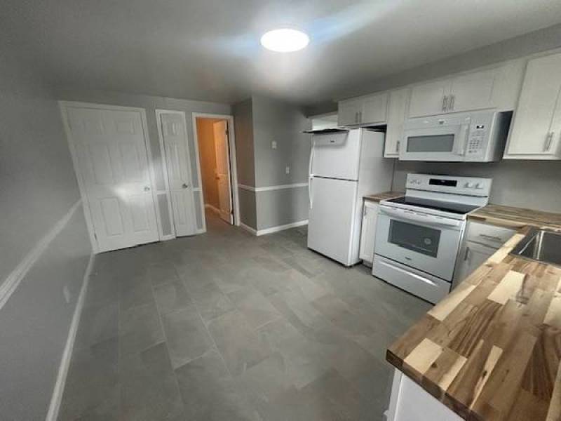3 br 1.5 bath \Duplex
,000
Amherst 3 br 1.5 bath \Duplex
,000
Amherst