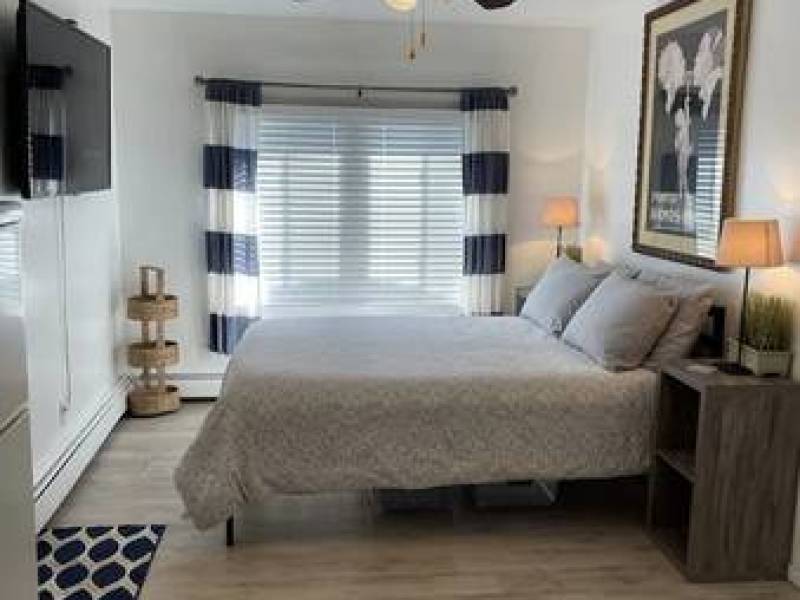 Private Studio Apartment with
0
Brooklyn Private Studio Apartment with
0
Brooklyn