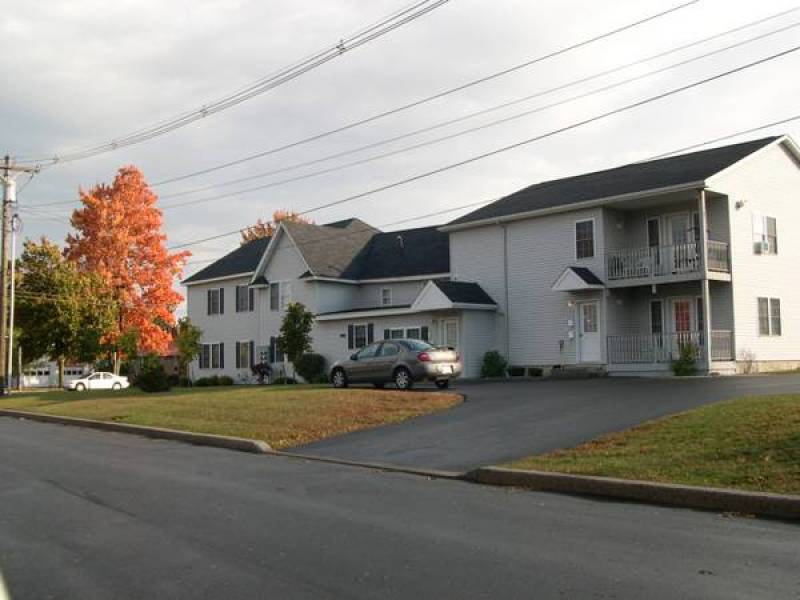 Ground floor, bright and newly renovated – Quiet and clean
,225
City of Plattsburgh Ground floor, bright and newly renovated – Quiet and clean
,225
City of Plattsburgh