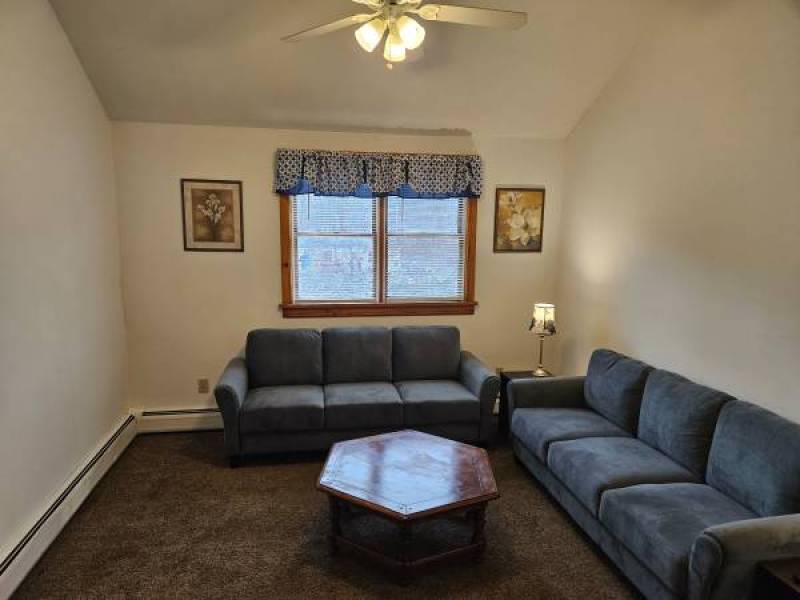 Available feb. 1st
,185
Oneonta Available feb. 1st
,185
Oneonta