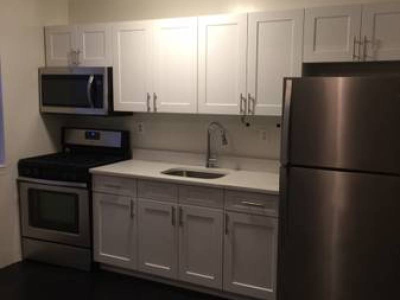 GORGEOUS LARGE STUDIO APT. AVAILABLE
,850
Upper East Side GORGEOUS LARGE STUDIO APT. AVAILABLE
,850
Upper East Side