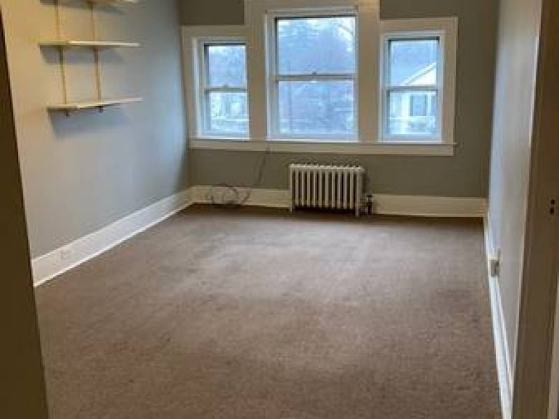 1-Bedroom Upper
1
351 Maple Ave Apt. # 3A Elmira NY 1-Bedroom Upper
1
351 Maple Ave Apt. # 3A Elmira NY