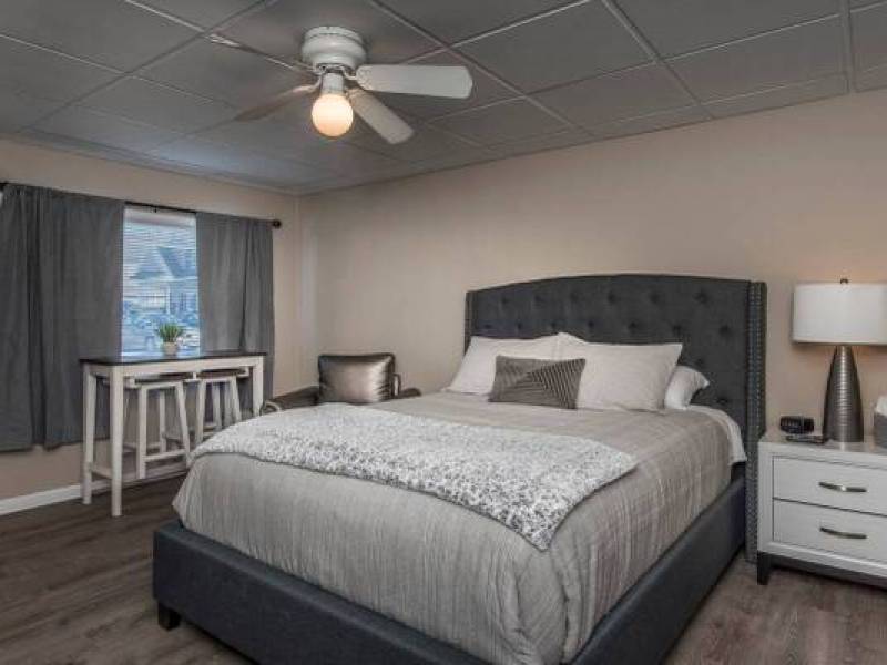 No long term leases or credit checks- Efficiencies & One Bedrooms
9
Sylvan Beach No long term leases or credit checks- Efficiencies & One Bedrooms
9
Sylvan Beach