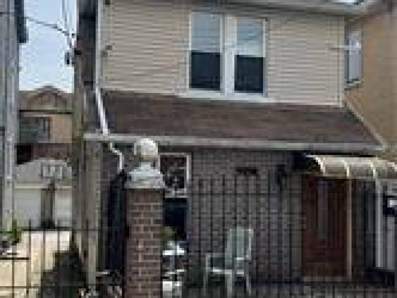 PRICE REDUCTION!!!! Single Family Duplex You Must See!
9,000
Sheepshead Bay PRICE REDUCTION!!!! Single Family Duplex You Must See!
9,000
Sheepshead Bay