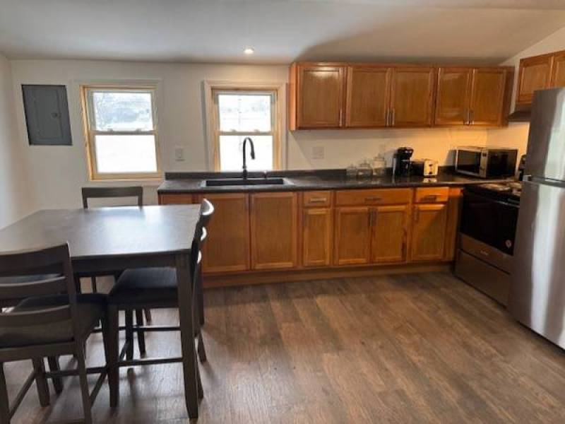 1 Bed Apt – 2Nd Fl – Free Wifi – 1St Month Free Rent – Check It Out
0
Binghamton 1 Bed Apt – 2Nd Fl – Free Wifi – 1St Month Free Rent – Check It Out
0
Binghamton