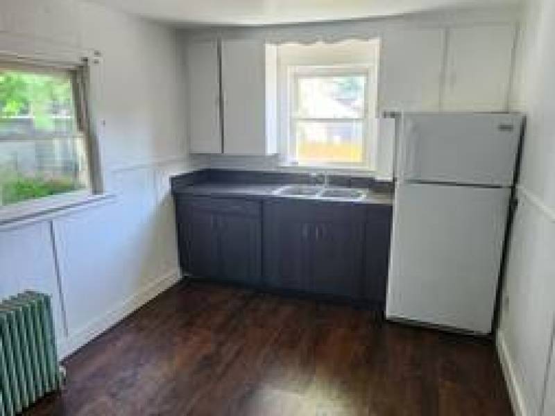 Lower Apartment For Rent
5
Dunkirk Lower Apartment For Rent
5
Dunkirk