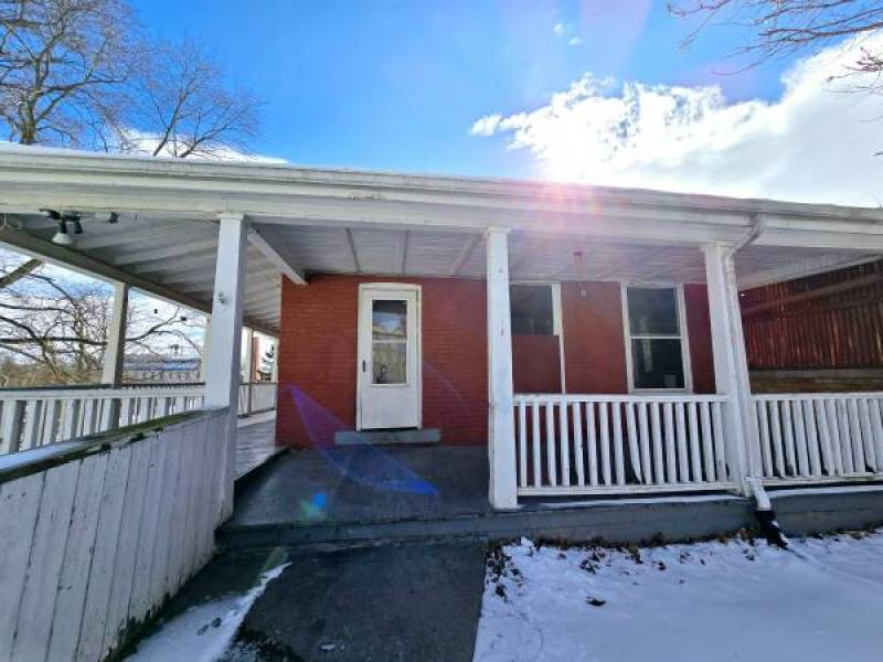 3 Bedroom Apartment
,500
Seneca Falls 3 Bedroom Apartment
,500
Seneca Falls