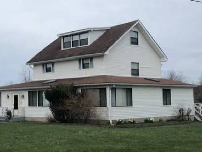 Bright, Spacious Single Family Home
,900 Bright, Spacious Single Family Home
,900