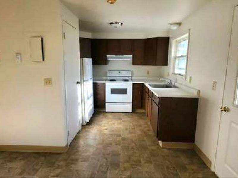 Relax in your new 660 sq ft 1 bed / 1 bath! Great senior community!
alt= Relax in your new 660 sq ft 1 bed / 1 bath! Great senior community!
alt=