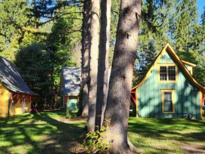 Freeville Cottages – Tiny-houses, charming Cottages
,995
10 minutes to Cornell and Ithaca – Freeville Freeville Cottages – Tiny-houses, charming Cottages
,995
10 minutes to Cornell and Ithaca – Freeville