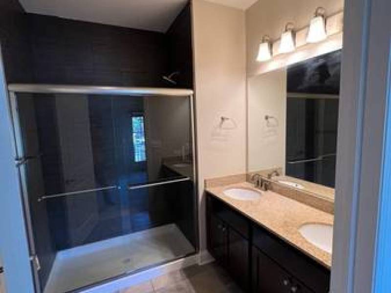 Beautiful 2 Bedroom Apartment w/ Personal Garage
,800
Saratoga Springs Beautiful 2 Bedroom Apartment w/ Personal Garage
,800
Saratoga Springs
