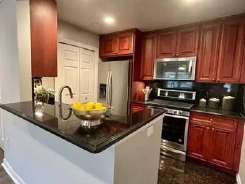 Pet-Friendly 1BR with Pool, Gym & Outdoor Spaces!
,000
Farmingville Pet-Friendly 1BR with Pool, Gym & Outdoor Spaces!
,000
Farmingville