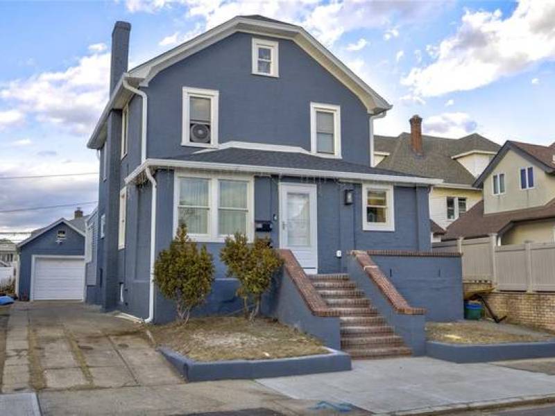 3 Bedroom/2 Bath
,500
Long Beach, NY 3 Bedroom/2 Bath
,500
Long Beach, NY