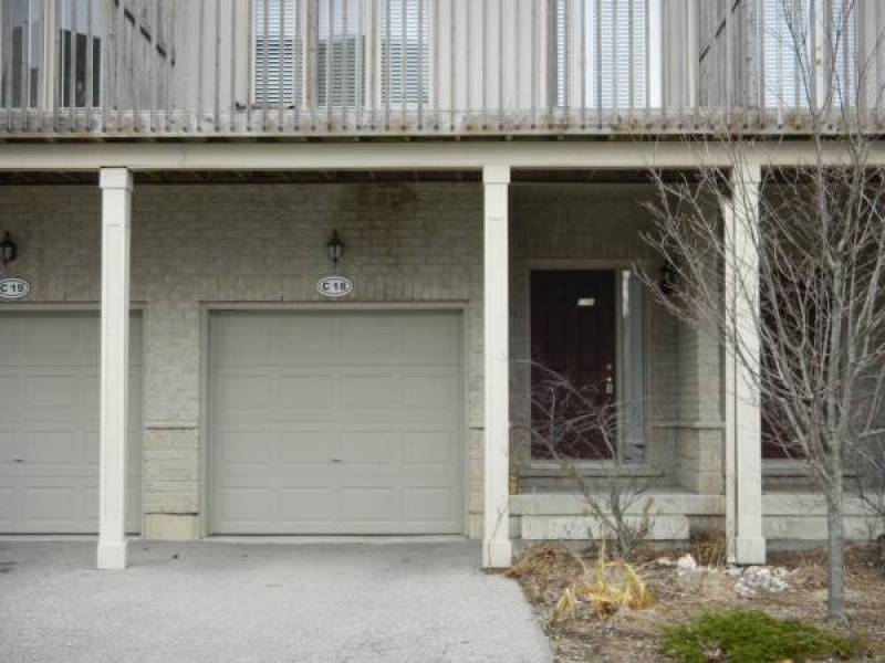 Executive 3-BR Townhouse for rent in Waterloo
,200
Waterloo Executive 3-BR Townhouse for rent in Waterloo
,200
Waterloo