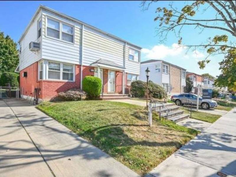 Renovated 2-bedroom Whole House Rental in Oakland Gardens, Queens
,500
Oakland Gardens Renovated 2-bedroom Whole House Rental in Oakland Gardens, Queens
,500
Oakland Gardens