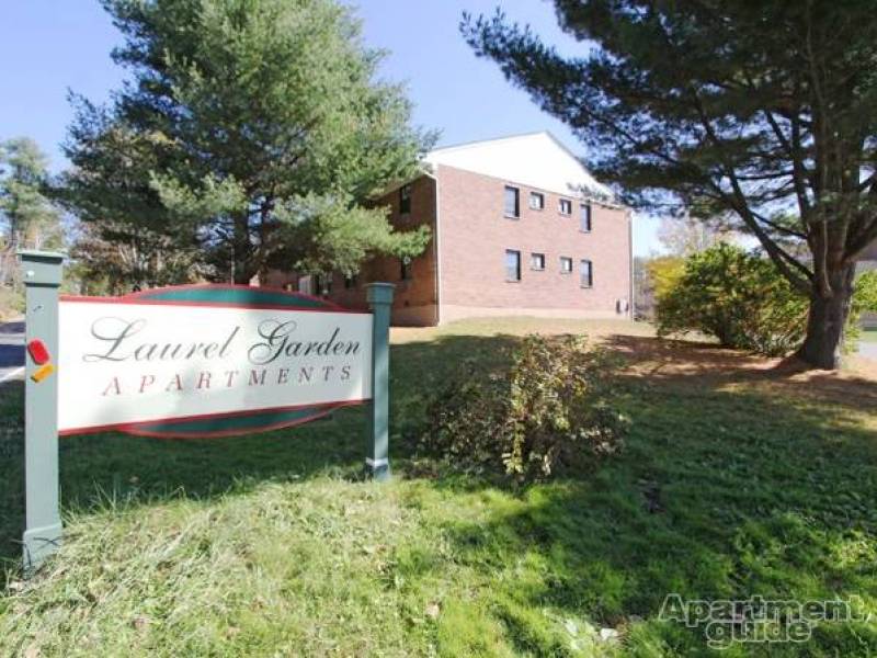 Spacious 1 bedroom Apartment in South Fallsburg, NY
,299
South Fallsburg, NY Spacious 1 bedroom Apartment in South Fallsburg, NY
,299
South Fallsburg, NY