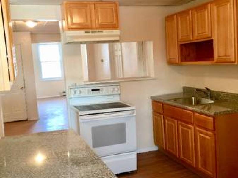 3 Bedroom 1 Bath Apartment in Midtown Kingston
,150 3 Bedroom 1 Bath Apartment in Midtown Kingston
,150