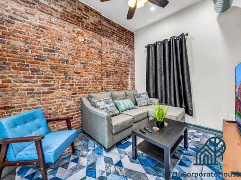 57 E Utica (3D)
,650 57 E Utica (3D)
,650