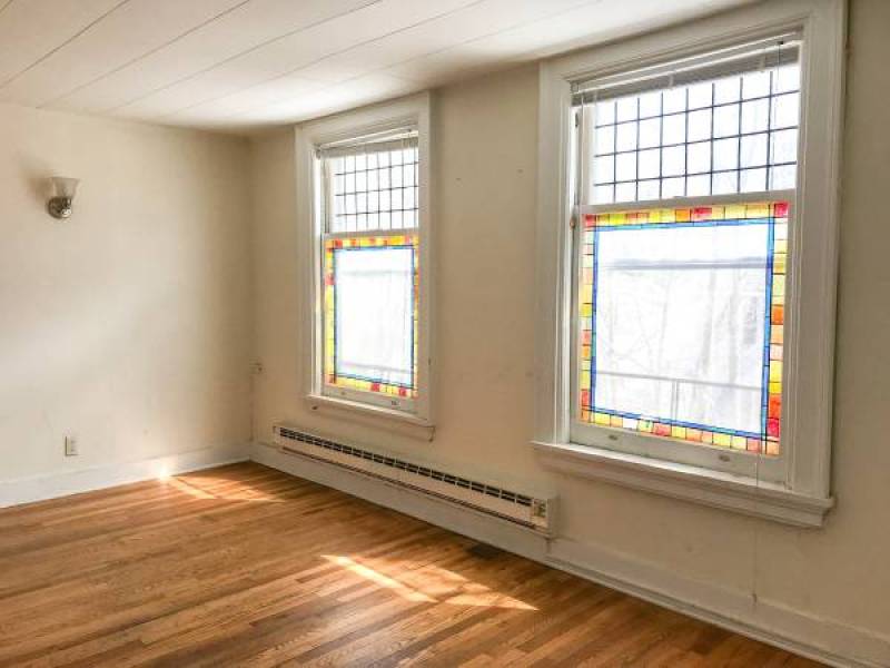 Large, Sunny 1BR Apt in Peaceful House Near Cornell. June 2025
,492
507 E Buffalo St Large, Sunny 1BR Apt in Peaceful House Near Cornell. June 2025
,492
507 E Buffalo St