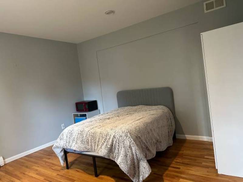 Only room for Rent
0
West Babylon Only room for Rent
0
West Babylon