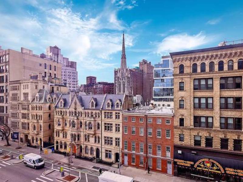 Meticulously designed loft represents the epitome
,000
Greenwich Village Meticulously designed loft represents the epitome
,000
Greenwich Village