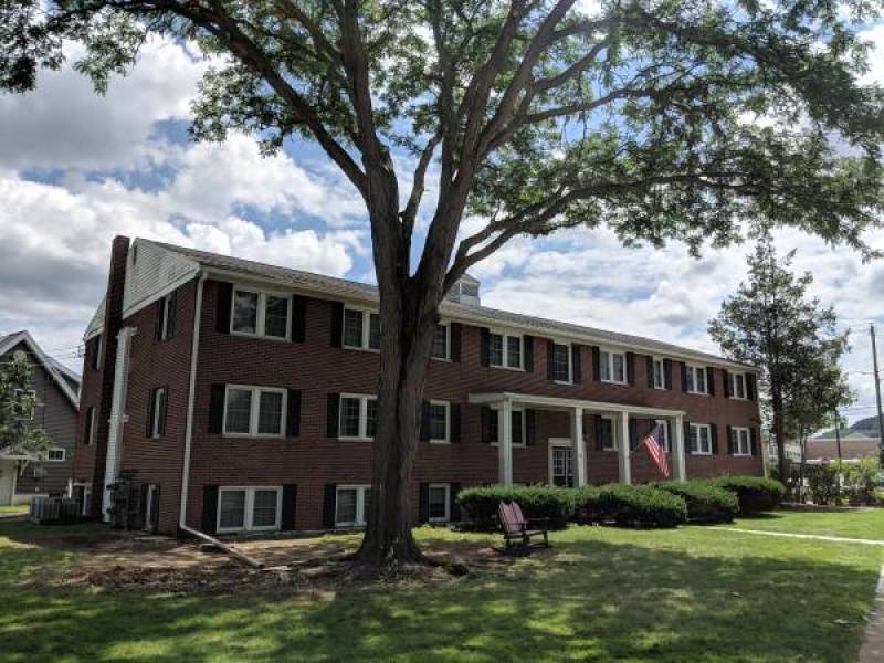 2 bdrm -Walking Distance to Corning Inc
5
Corning 2 bdrm -Walking Distance to Corning Inc
5
Corning