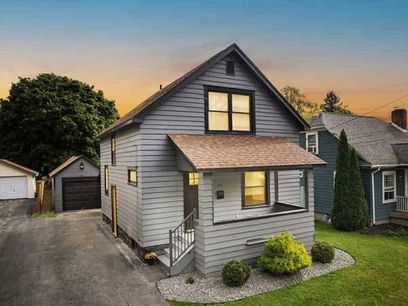 This cozy 2-bedroom 2-bathroom single-family home
0
Syracuse, NY This cozy 2-bedroom 2-bathroom single-family home
0
Syracuse, NY