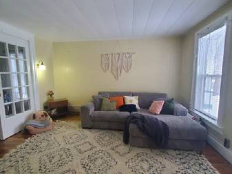 Great 1St Floor Apartment For Rent!
,000
New York Mills Great 1St Floor Apartment For Rent!
,000
New York Mills