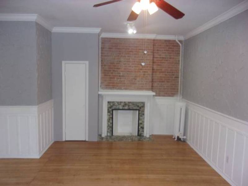 1bed,outdoor patio, charming, renovated,laundry in bldg
,175
Elmwood Village 1bed,outdoor patio, charming, renovated,laundry in bldg
,175
Elmwood Village