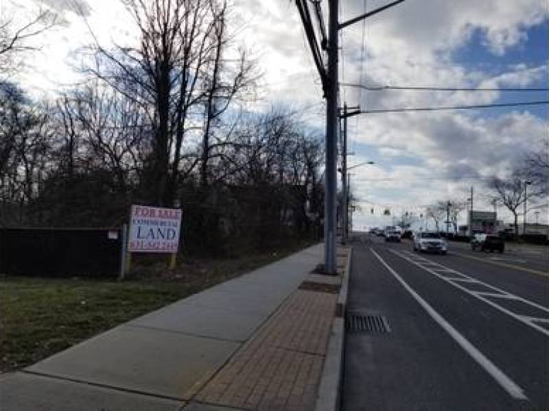 LAND for SALE, RONKONKOMA N.Y. 11779
alt= LAND for SALE, RONKONKOMA N.Y. 11779
alt=