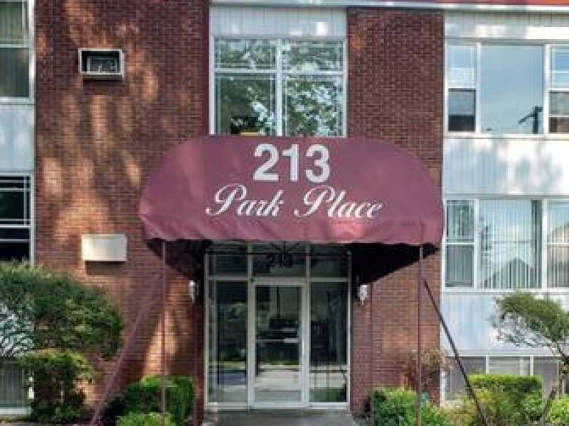 Avail Now a CENTRALLY LOCATED ONE BEDROOM
,495
Cornwall, On Avail Now a CENTRALLY LOCATED ONE BEDROOM
,495
Cornwall, On
