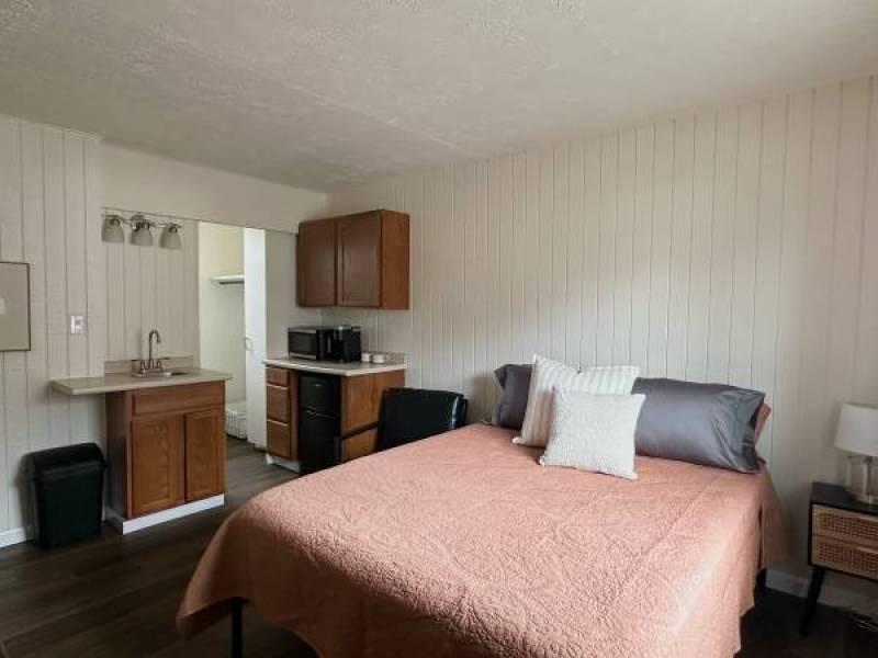 Seneca Hillcrest Apartments – 5/month
5
Vernon Seneca Hillcrest Apartments – 5/month
5
Vernon