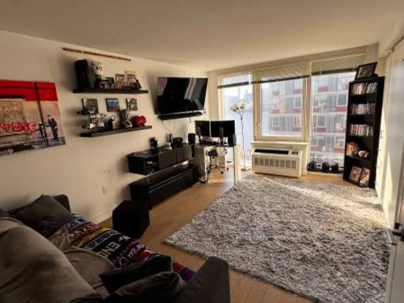 Gantry Park Waterfront – 5 mins to Manhattan
5
Long Island City Gantry Park Waterfront – 5 mins to Manhattan
5
Long Island City