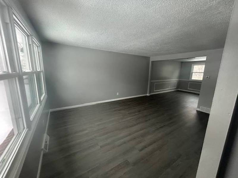 Renovated 3 br 1.5 bath \Duplex
,850
Amherst Renovated 3 br 1.5 bath \Duplex
,850
Amherst