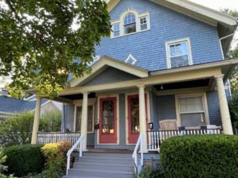 South Wedge room available
7
Rochester South Wedge room available
7
Rochester