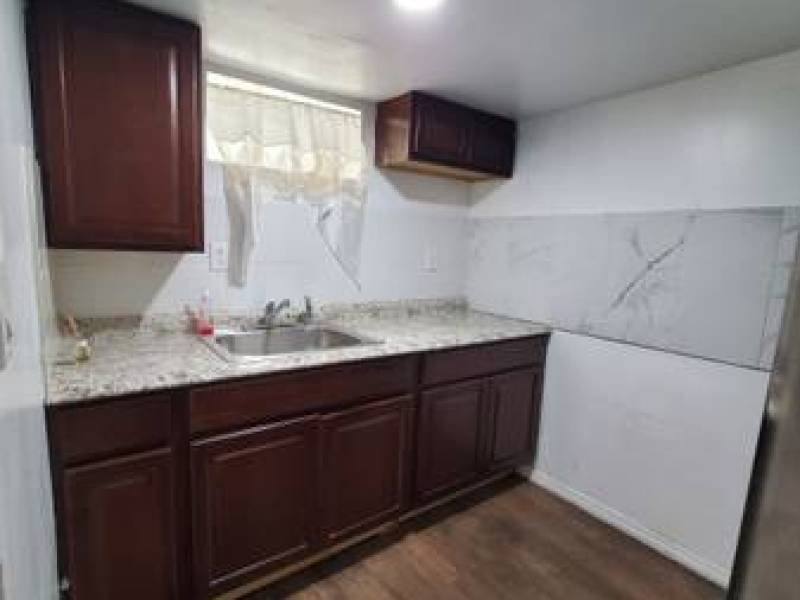 Apartamento de 1 dormitorio (todos los servicios públicos)
,500
Bronx Apartamento de 1 dormitorio (todos los servicios públicos)
,500
Bronx