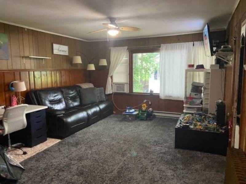 Large 1 bdrm ground floor access
,150
Village of Monticello Large 1 bdrm ground floor access
,150
Village of Monticello
