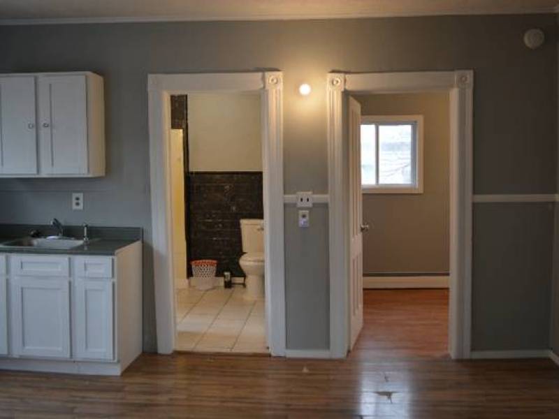 Three bedroom apartment 2nd Floor – Spacious
,200 Three bedroom apartment 2nd Floor – Spacious
,200