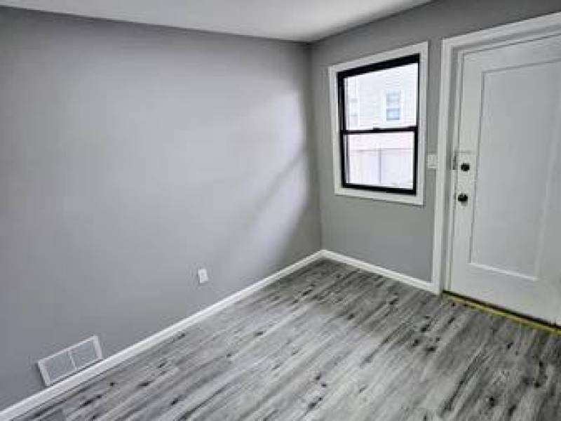 First-Floor 1BR – New Everything! Great Location
5
Rochester First-Floor 1BR – New Everything! Great Location
5
Rochester