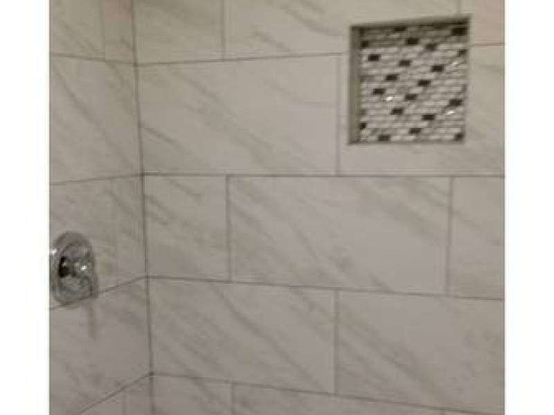 Condo
,100 Condo
,100