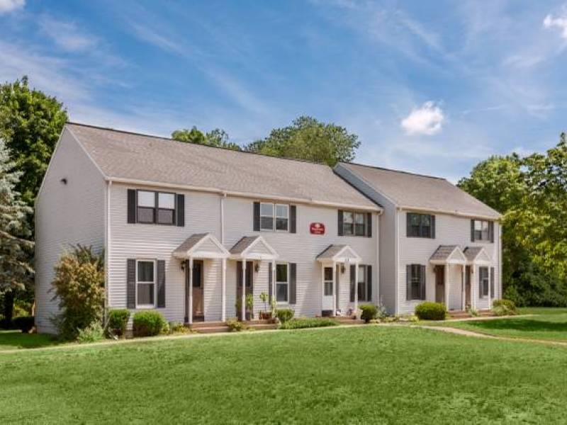 English Village-Phase II Townhouse with Upgraded Kitchen, Bath & Plank
,842
Gansevoort English Village-Phase II Townhouse with Upgraded Kitchen, Bath & Plank
,842
Gansevoort