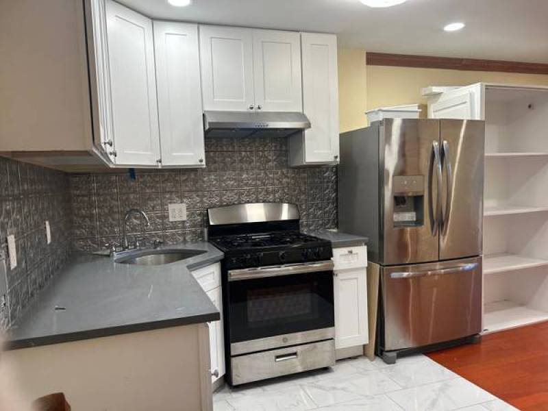 Amplio Apartamento 3Fl, Grande Y Bonito
,100
East Elmhurst Amplio Apartamento 3Fl, Grande Y Bonito
,100
East Elmhurst