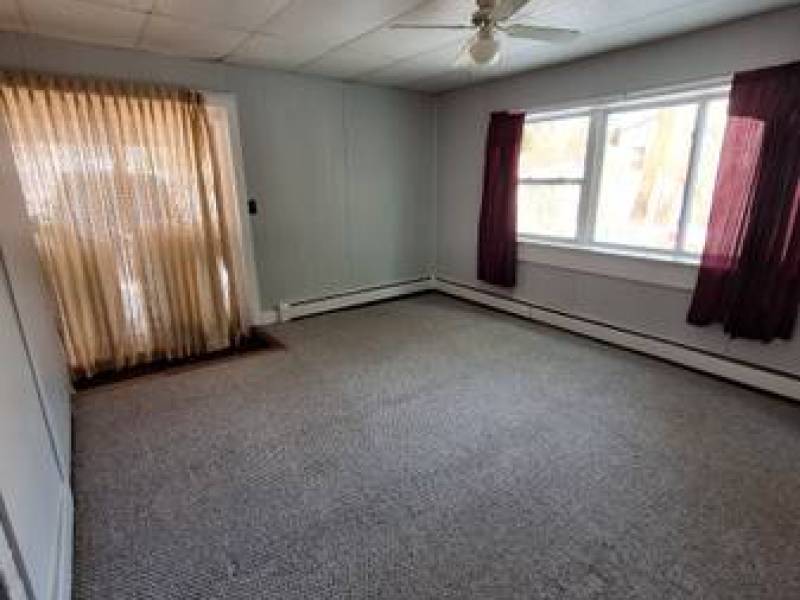 1 bedroom 1 bath rear apt
0
Lockport 1 bedroom 1 bath rear apt
0
Lockport