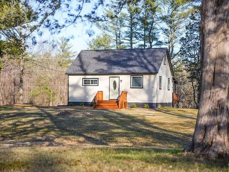 ready 2-bedroom, 1-bath home.
,040
NY ready 2-bedroom, 1-bath home.
,040
NY