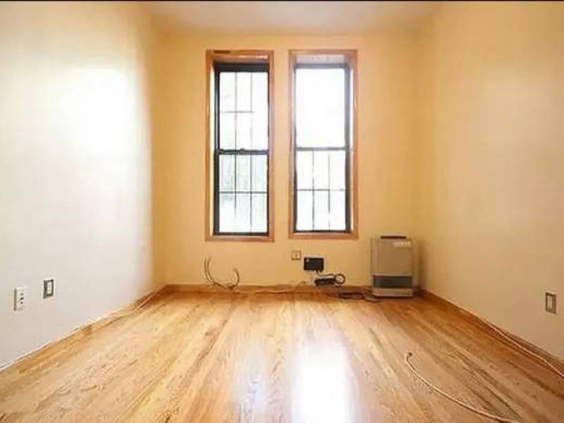 Room open in 2 bedroom next to Dekalb L
,500
Brooklyn Room open in 2 bedroom next to Dekalb L
,500
Brooklyn