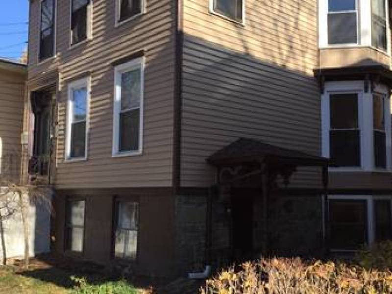 Spacious, Updated, 3 Bedroom
,750
413 N. Tioga St. Spacious, Updated, 3 Bedroom
,750
413 N. Tioga St.