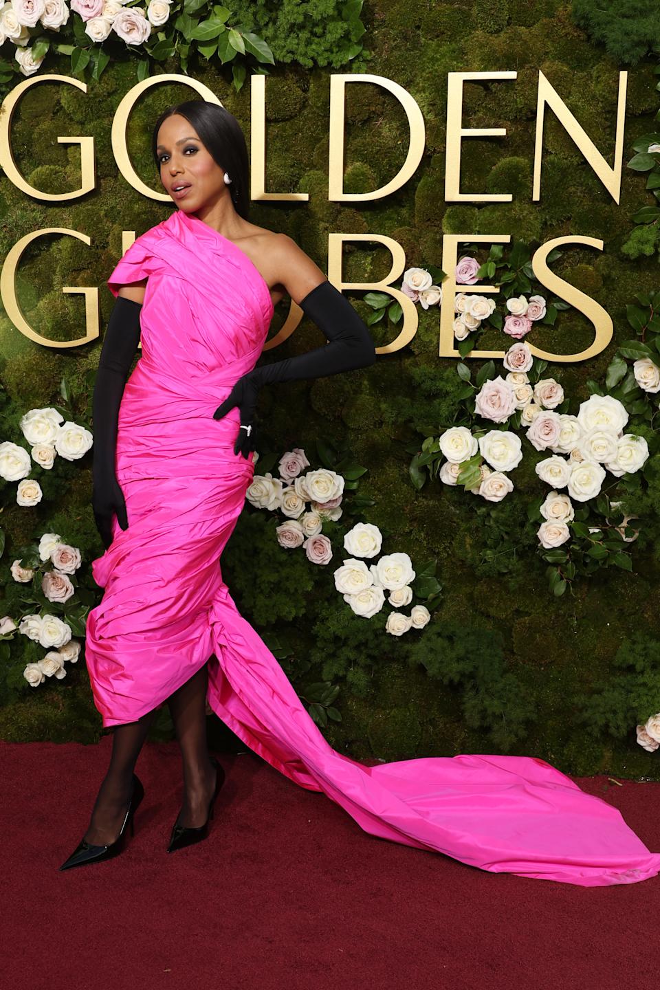 The hottest accessory this awards season? Opera gloves. - Clich Magazine The hottest accessory this awards season? Opera gloves. - Clich Magazine